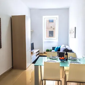 Stylish St.julians 2 Bedroom For Rent In The Centre With Terrace , San Giuliano Malta