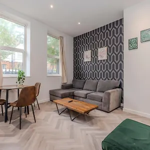  Apartment Flash Sale 1 Bedroom Bn32osm04 United Kingdom